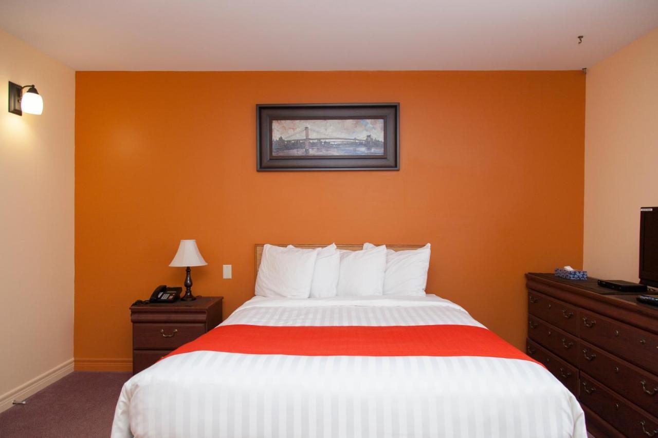 Hotel Robin Hood Grand Falls-Windsor Buitenkant foto