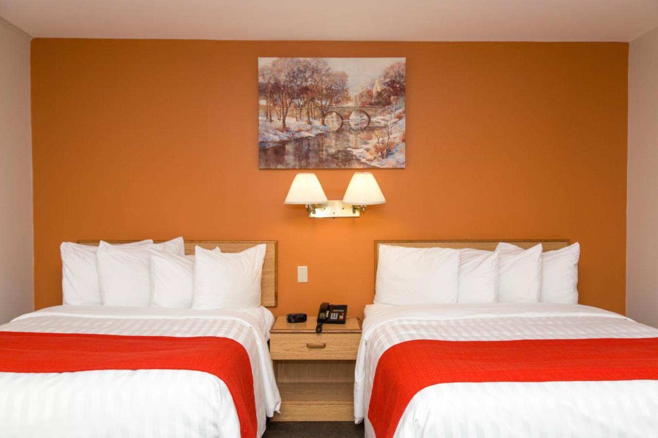 Hotel Robin Hood Grand Falls-Windsor Buitenkant foto