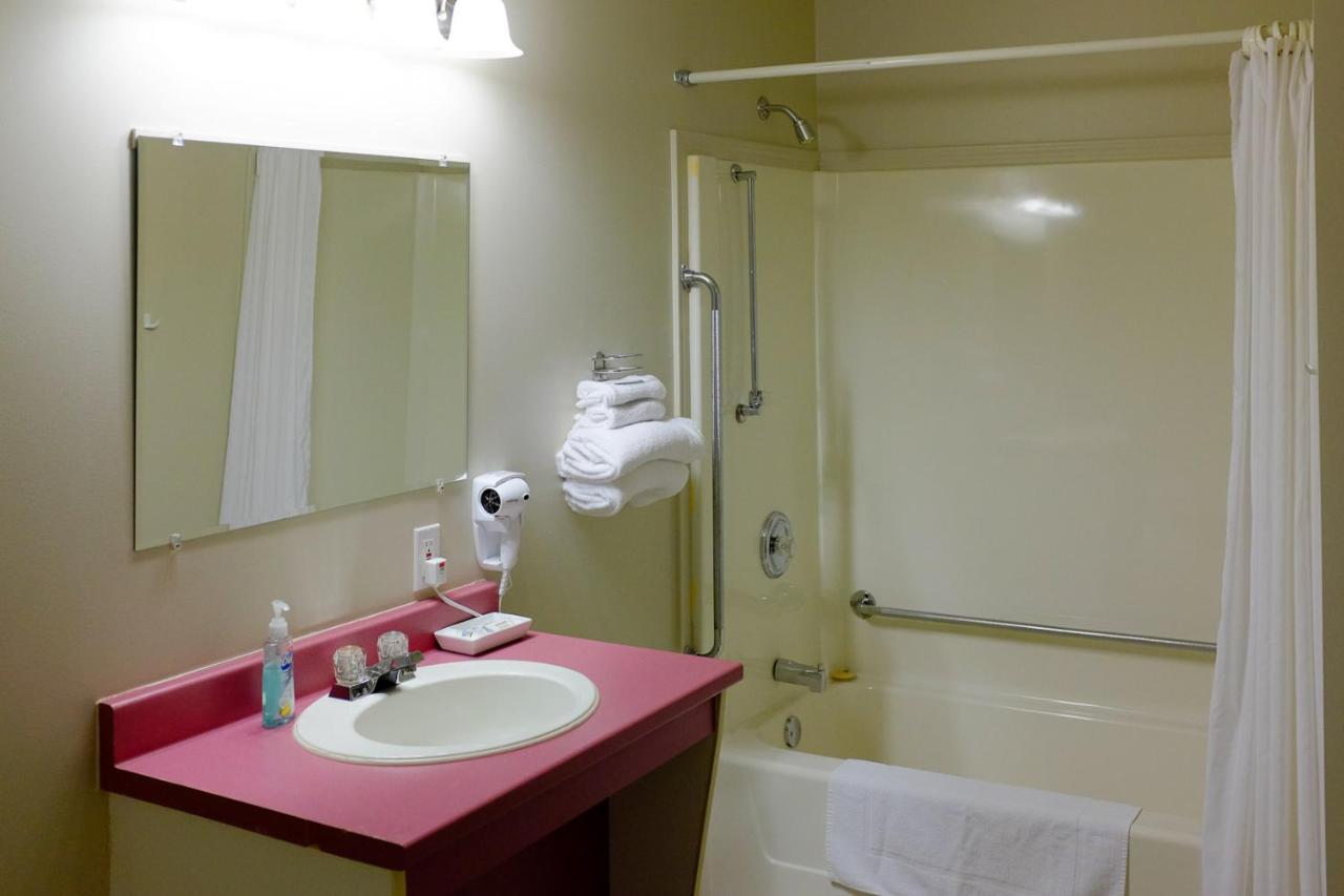 Hotel Robin Hood Grand Falls-Windsor Buitenkant foto